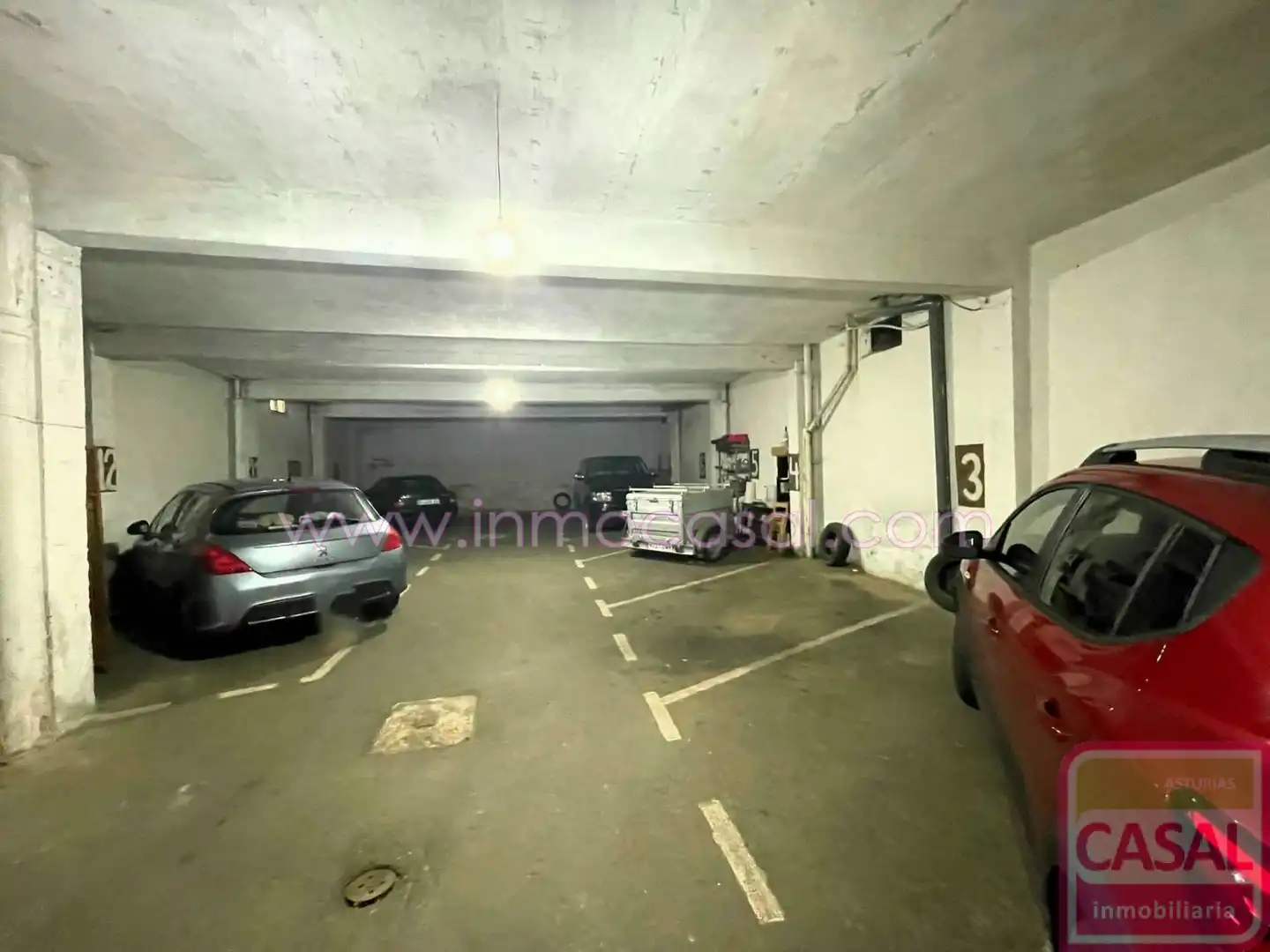 Parking de Piso en venta en Lena con Calefacción, Terraza y Amueblado