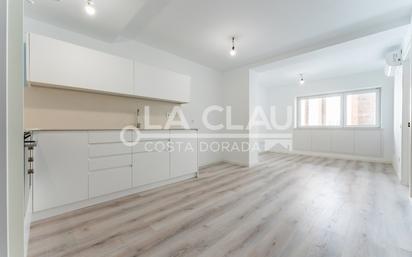 Kitchen of Flat for sale in  Tarragona Capital  with Air Conditioner, Heating and Parquet flooring