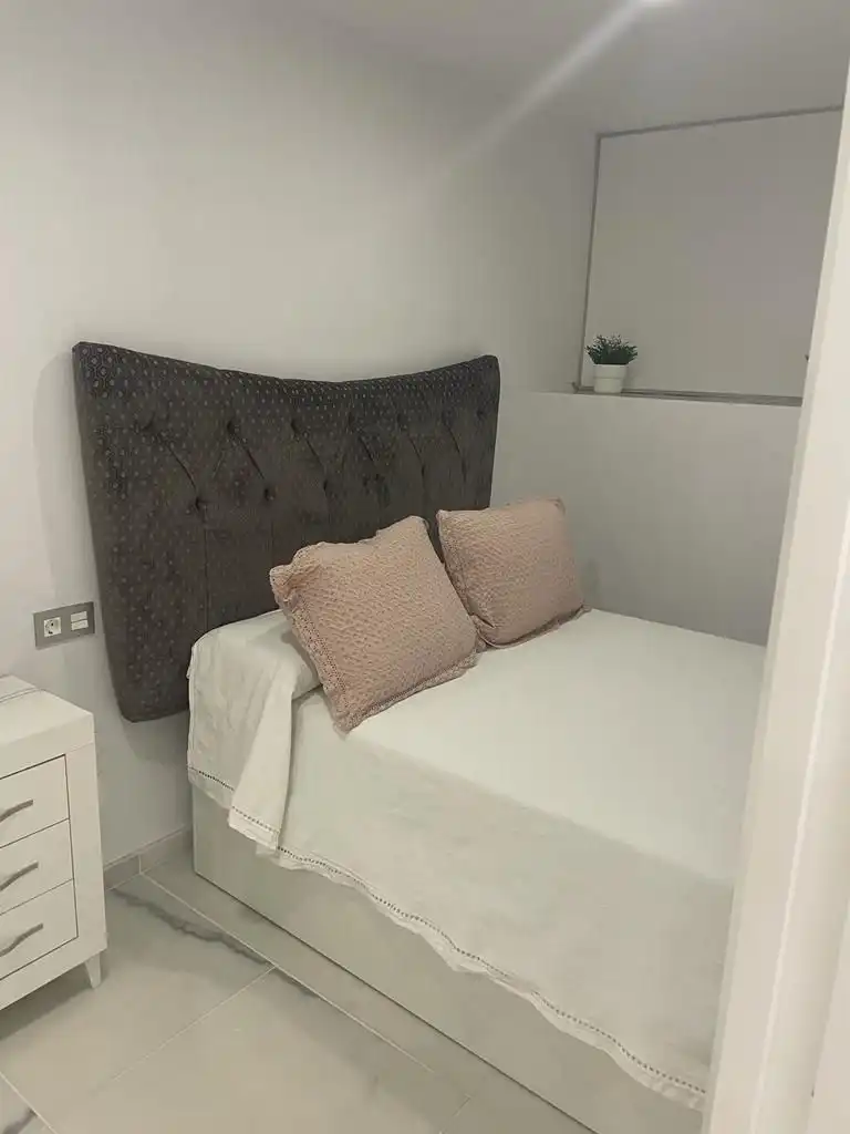 Schlafzimmer von Geschaftsraum zum Verkauf in Marbella