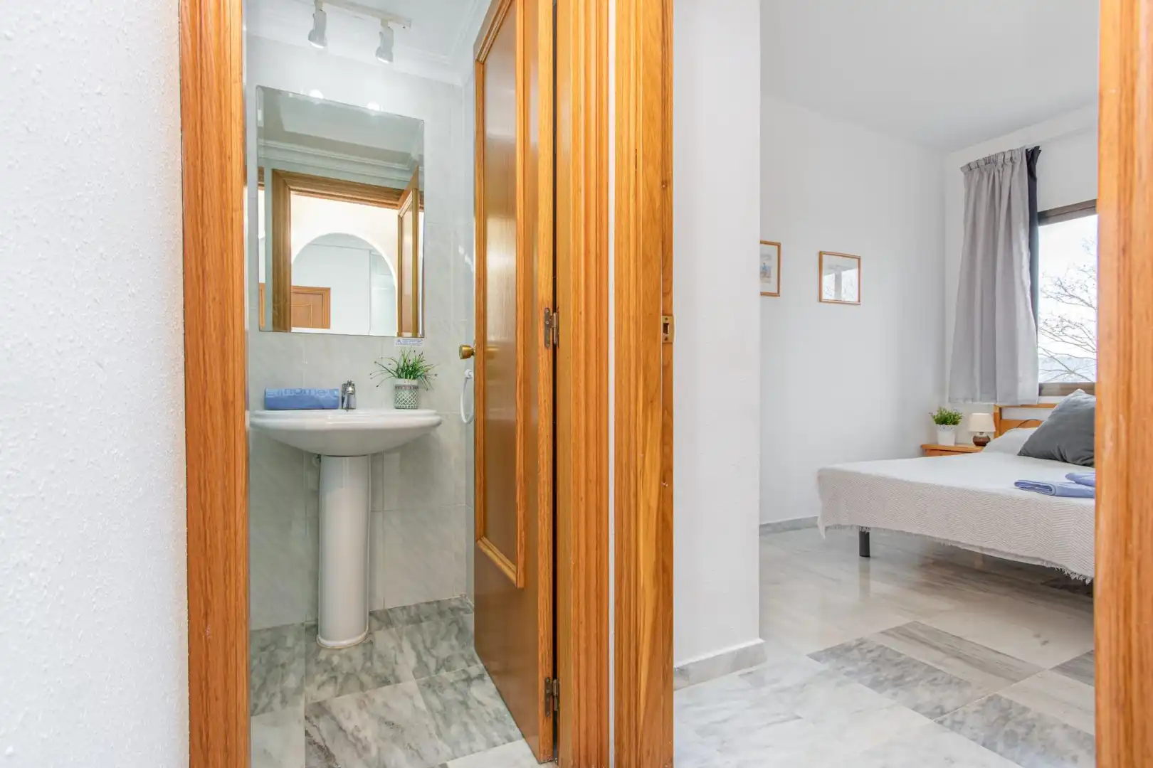 Baño de Apartamento en venta en Empuriabrava con Terraza y Balcón