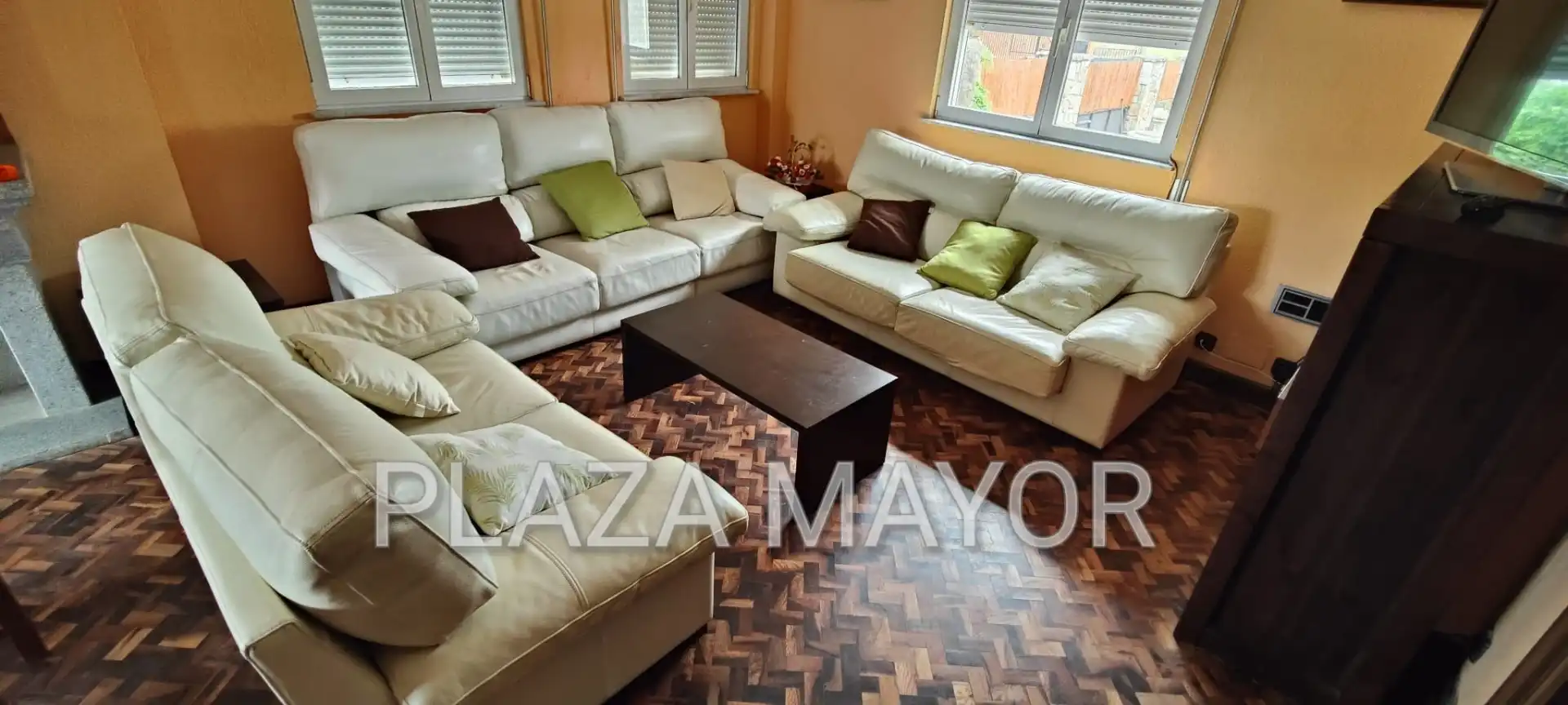 Sala de estar de Casa o chalet en venta en Calzada de Valdunciel con Calefacción, Jardín privado y Parquet