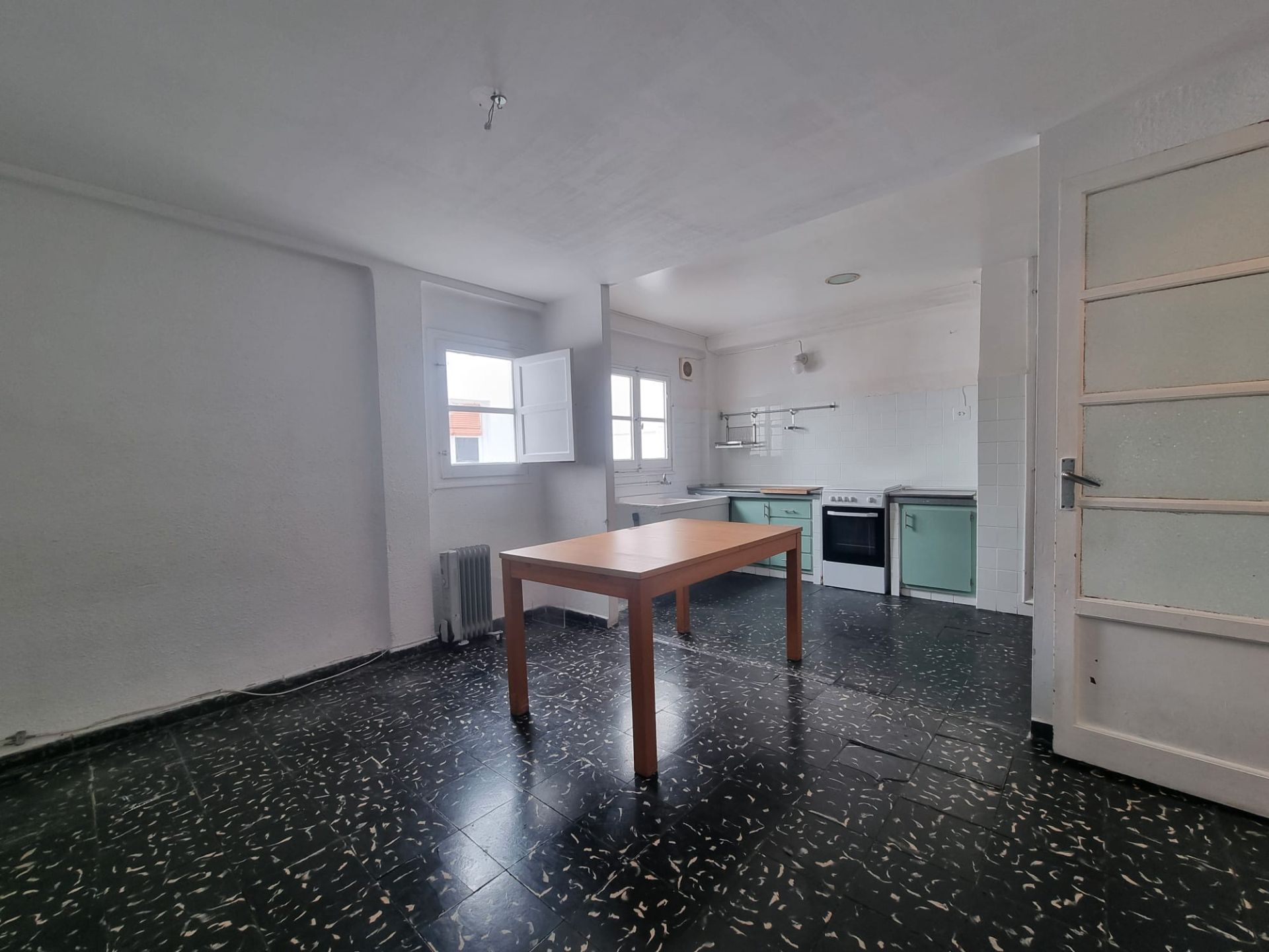 Kitchen of Flat for sale in Almàssera  with Balcony