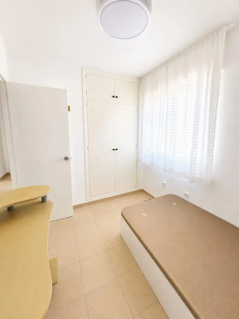 Bedroom of Apartments for rent in Roquetas de Mar