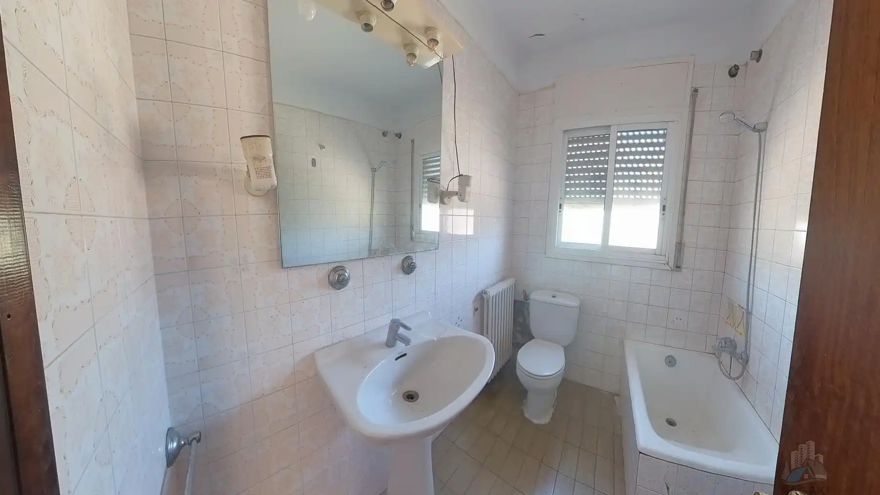 Baño de Casa o chalet en venta en Santa Margarida I Els Monjos con Calefacción