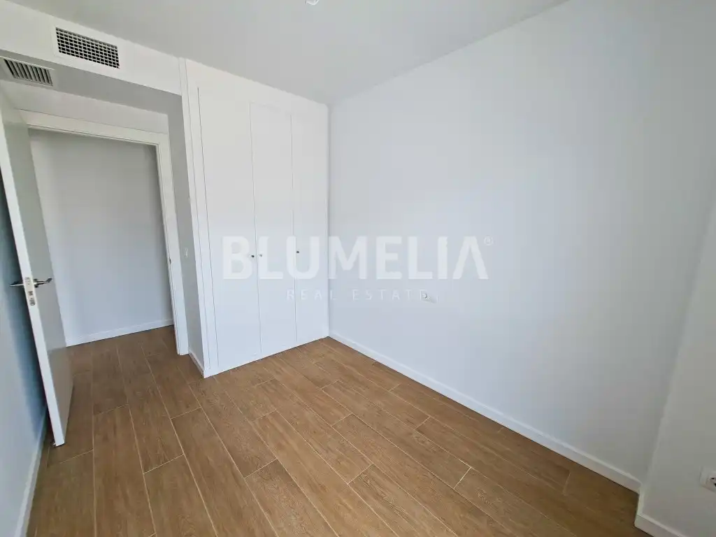 Dormitori de Apartament en venda en Dénia amb Aire condicionat, Calefacció i Jardí privat