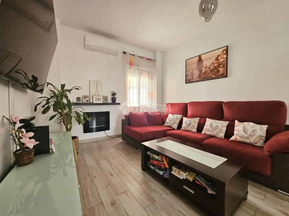 Living room of Detached homes for sale in Almensilla