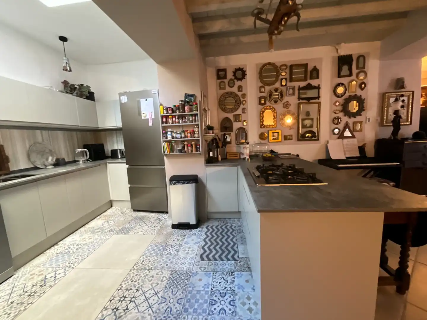 Cuina de Casa adosada en venda en Monda amb Calefacció, Terrassa i Forn