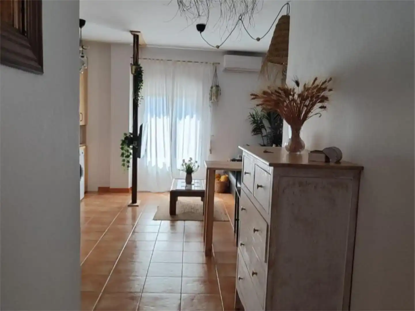 Living room of Flat for sale in El Bosque  with Air Conditioner and Balcony