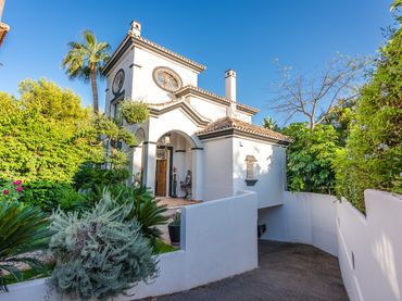 Casa con piscina en venta en Marbella Centro
