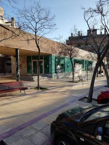 Local comercial en Alquiler en Calle de San Juan, 18 en Zona Centro - Ayuntamiento