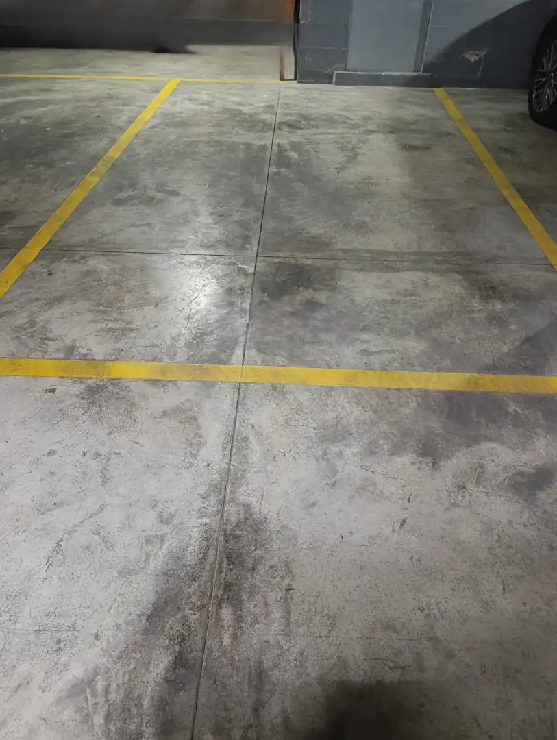 Parkplatz von Wohnungen zur Miete in Málaga mit Klimaanlage, Abstellraum und Möbliert