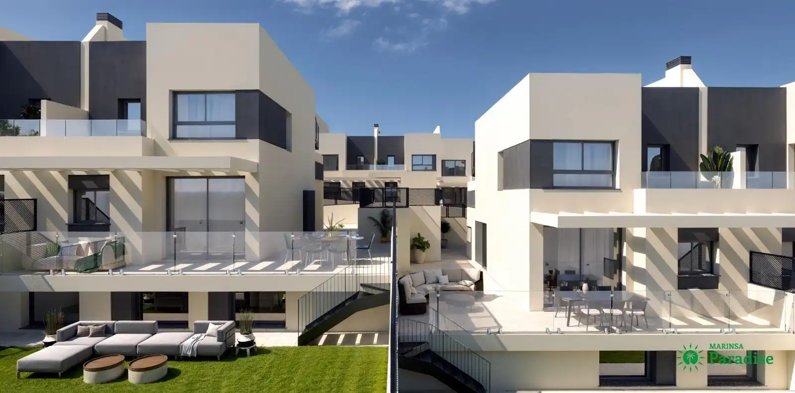 Vista exterior de Casa adosada en venta en Nerja
