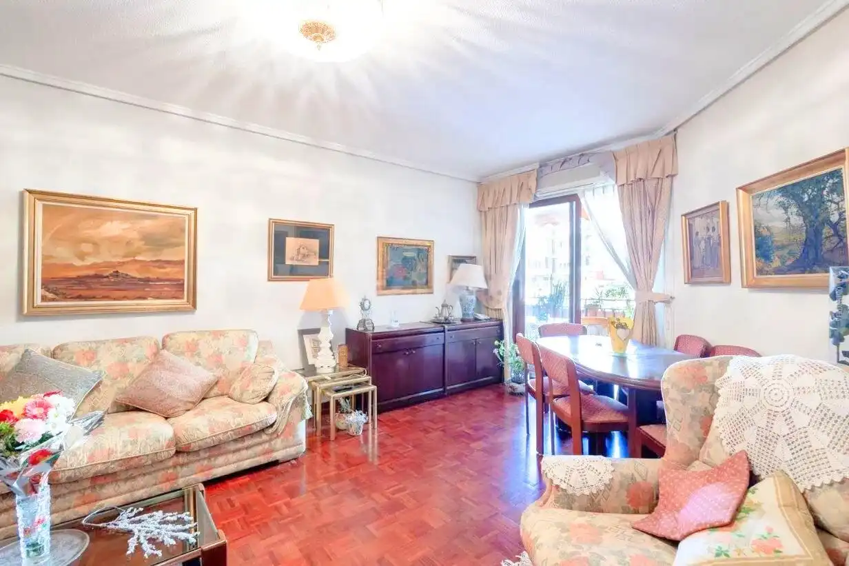 Appartement avec terrasse à vendre à Gran Vía GERMANIAS