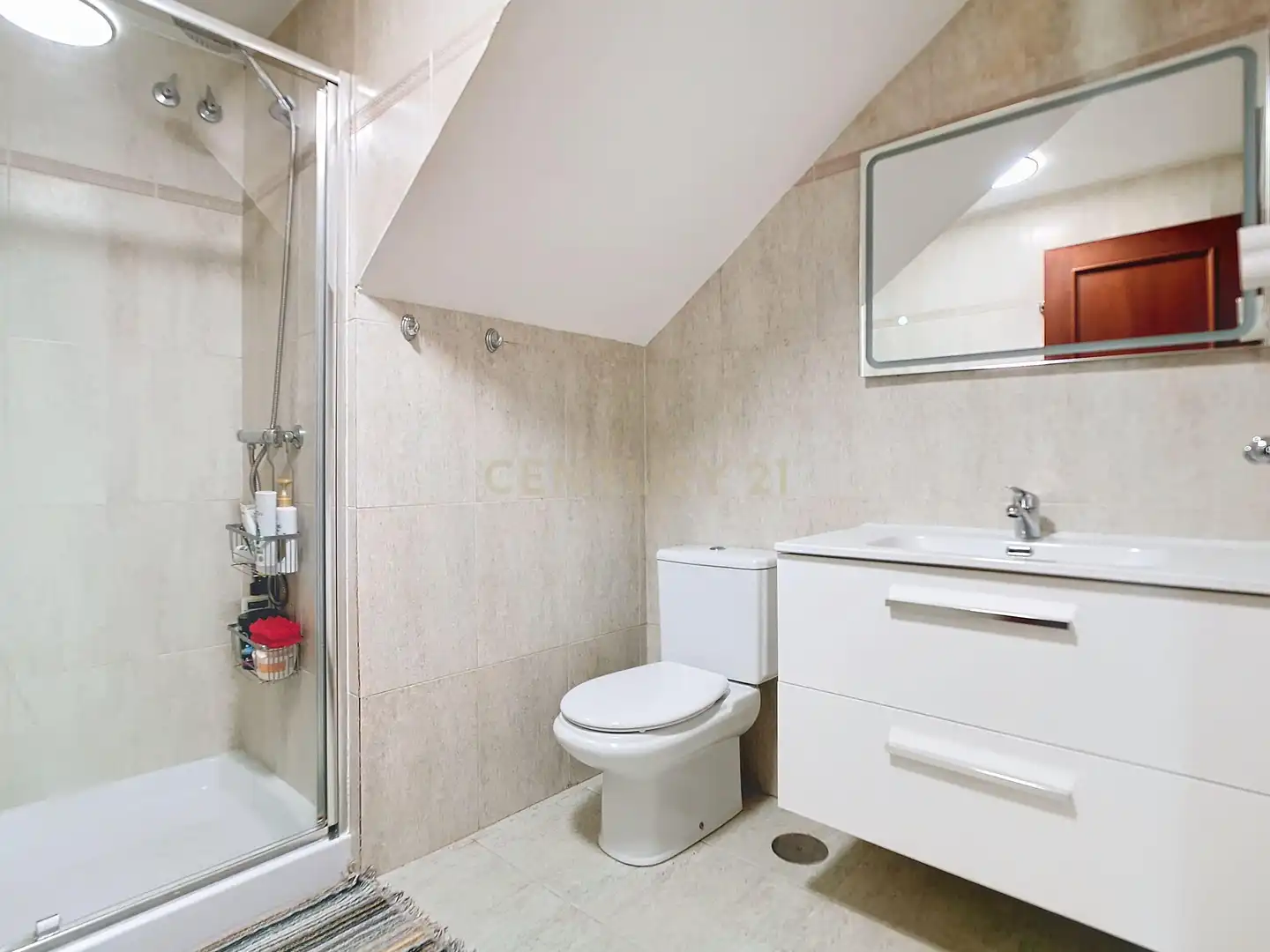 Bathroom of Apartments for sale in Fuengirola  with Air Conditioner, Private garden and Storage room