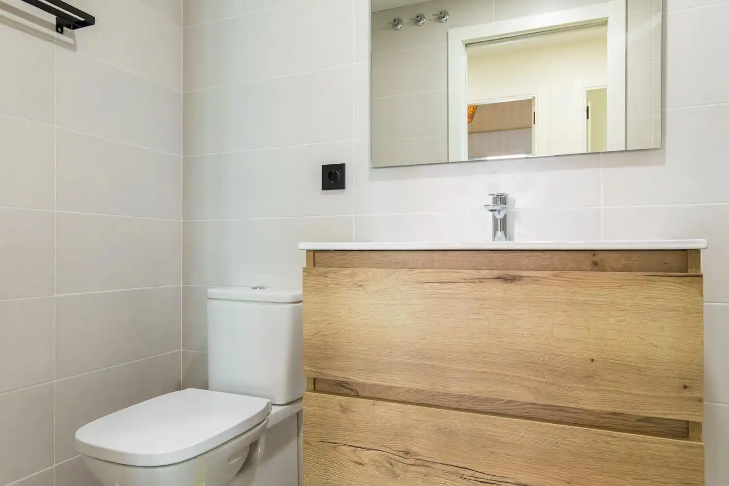 Baño de Piso de alquiler en Zaragoza con Aire acondicionado, Calefacción y Parquet