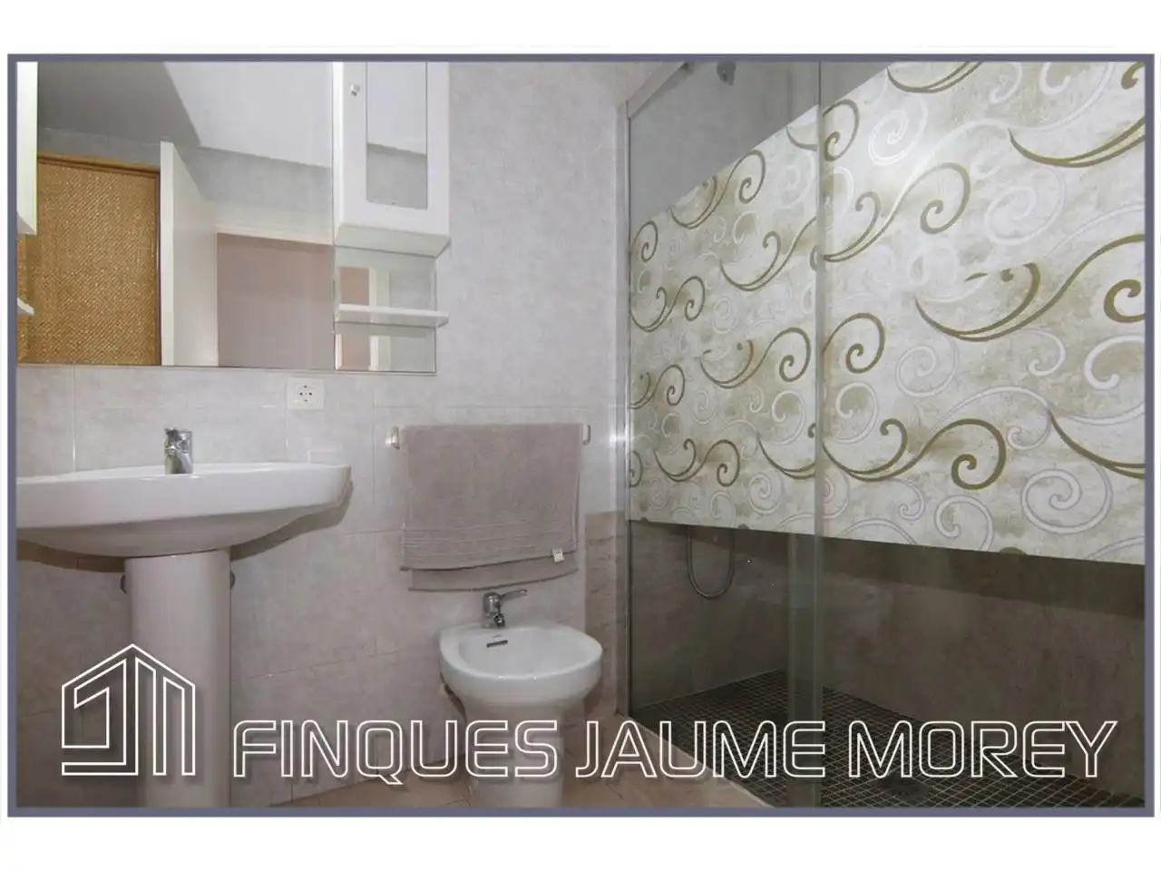 Bathroom of Flat for sale in Muro  with Storage room