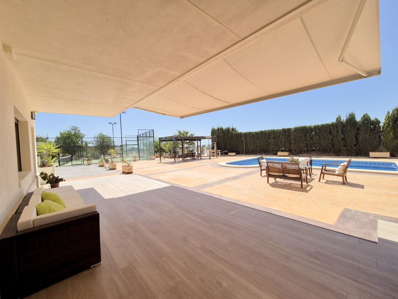 Terrace of House or chalet for sale in Elche / Elx  with Community pool