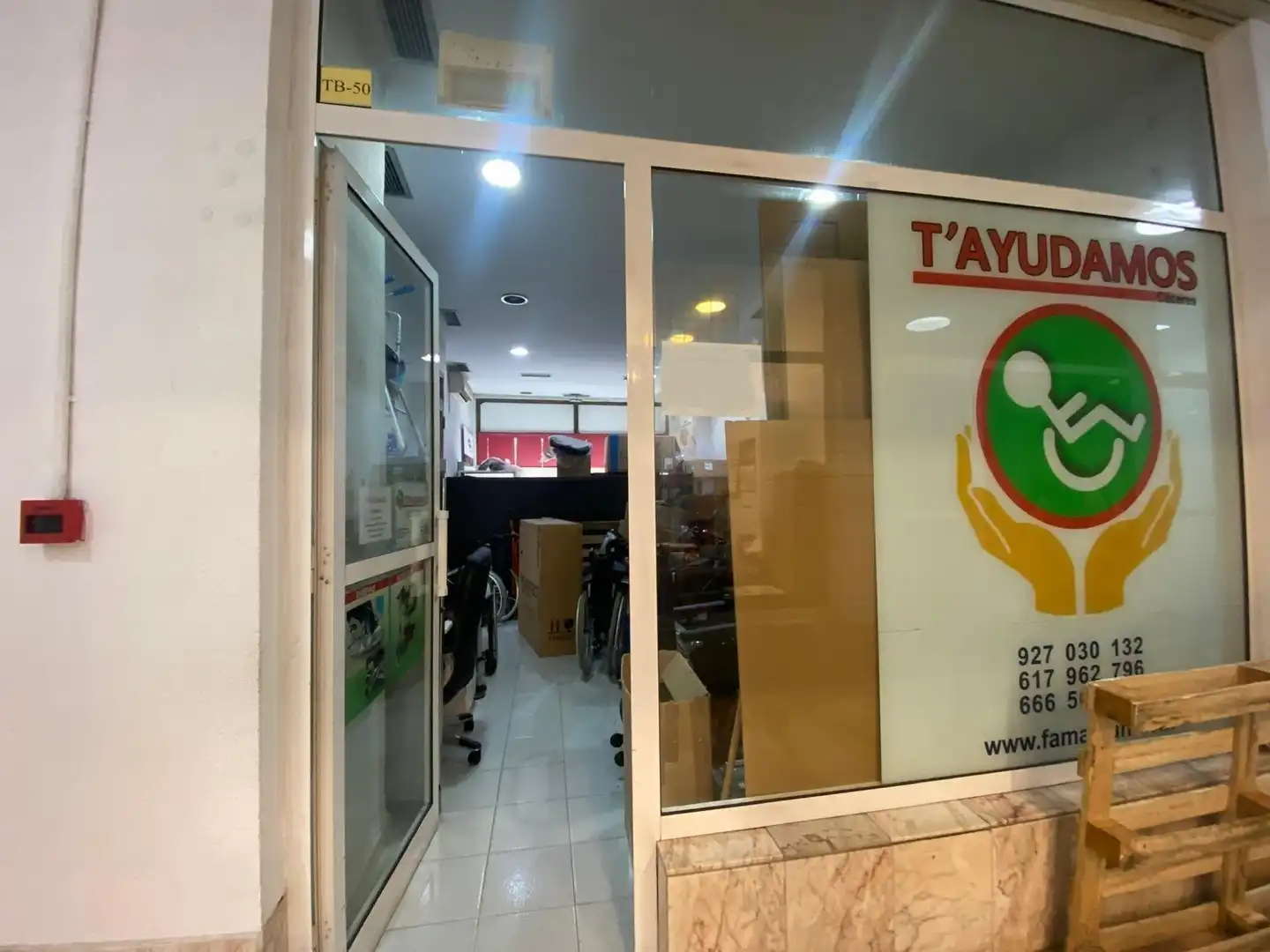Local comercial en venda a Centro, imagen 2
