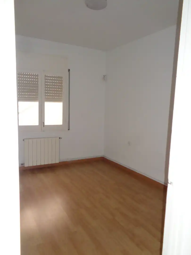 Habitación de Piso de alquiler en Barcelona con Lavadora y Balcón