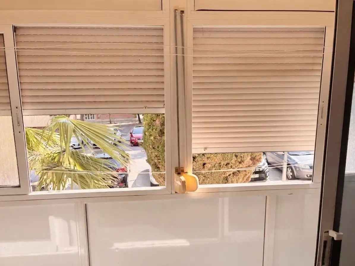 Außenansicht von Wohnung zum Verkauf in Manresa mit Klimaanlage, Heizung und Terrasse