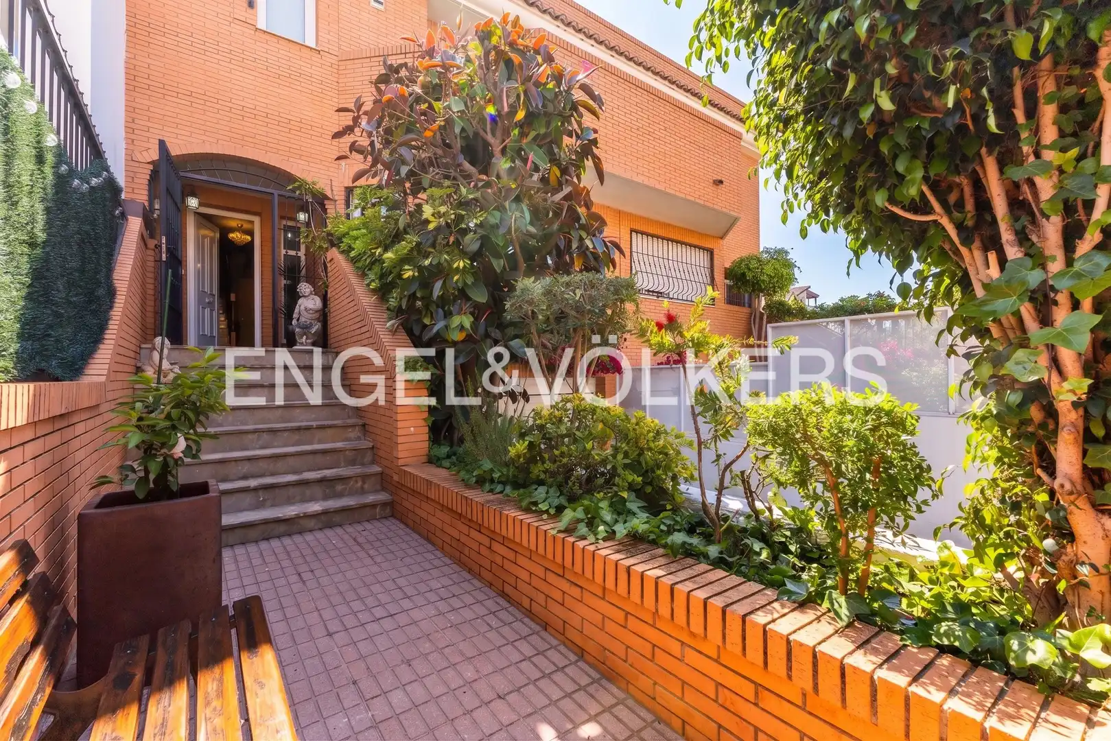 Houses for sale in Pau Lledó