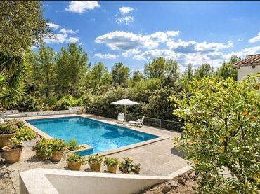 Villa con balcone in vendita a Nord