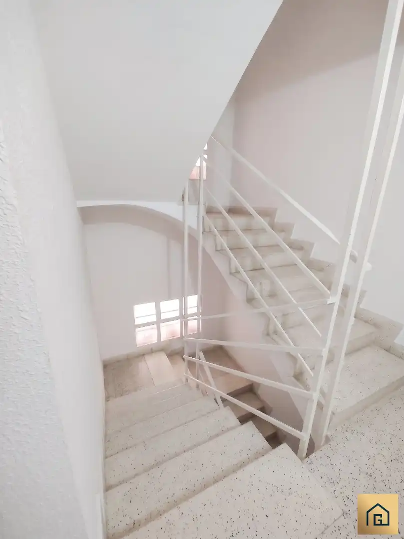 Piso en venta en Benidorm con Terraza, Amueblado y Alarma