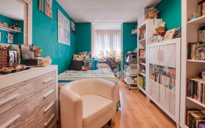 Bedroom of Flat for sale in  Madrid Capital  with Air Conditioner