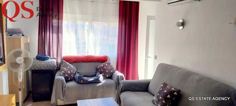Living room of Flat for sale in Blanes  with Air Conditioner, Heating and Balcony