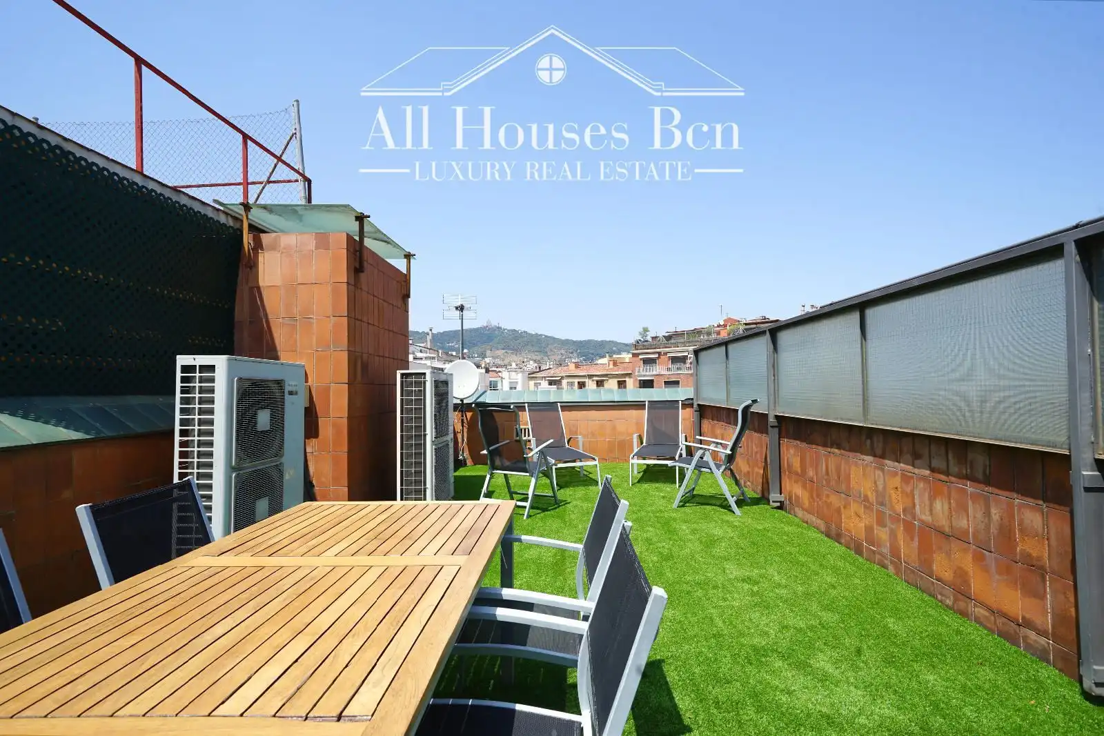 Terrassa de Dúplex en venda en Barcelona amb Aire condicionat, Calefacció i Parquet