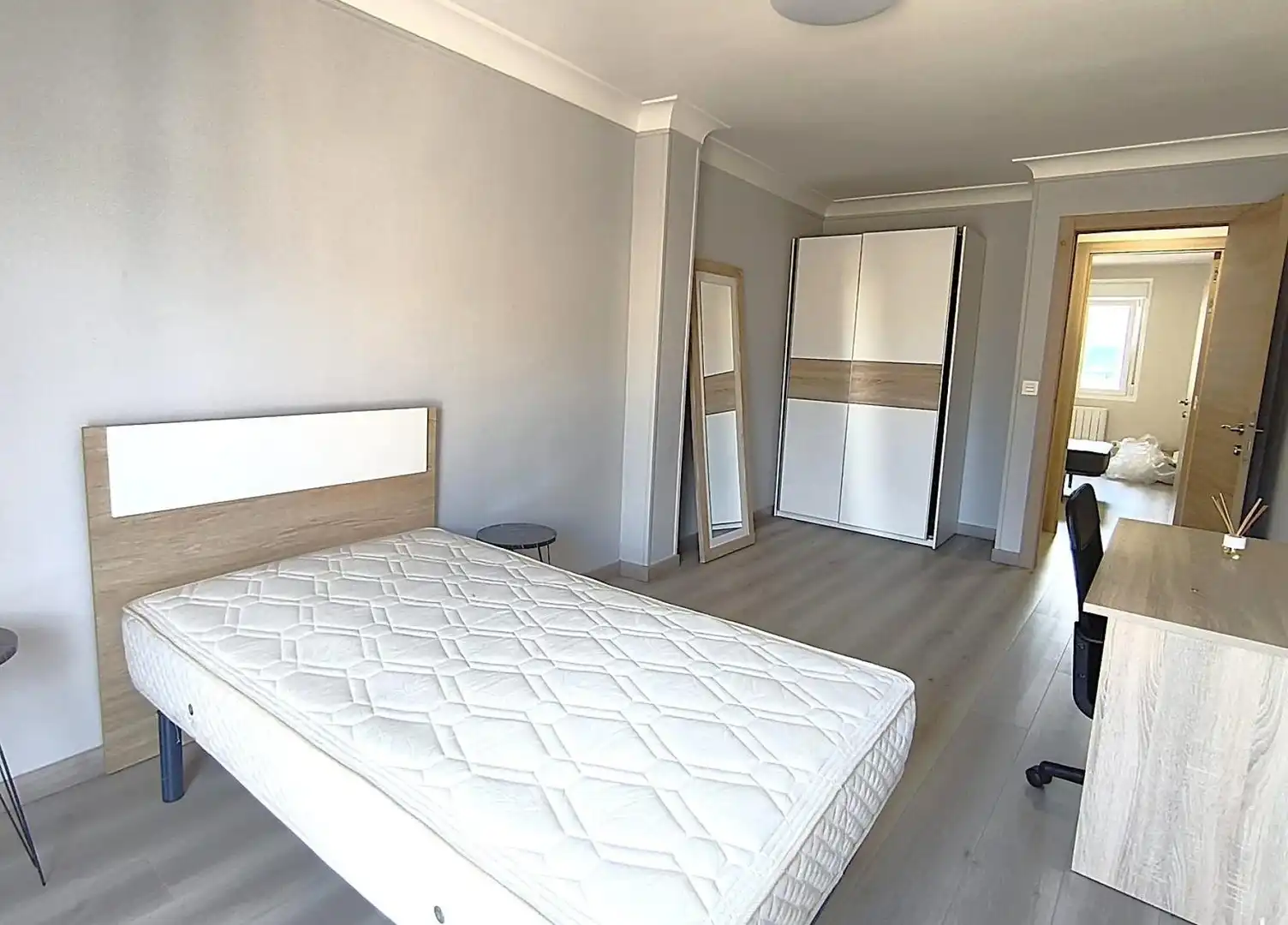 Schlafzimmer von Wohnung zum Verkauf in Huesca