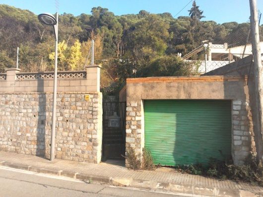Exterior view of House or chalet for sale in Sant Fost de Campsentelles