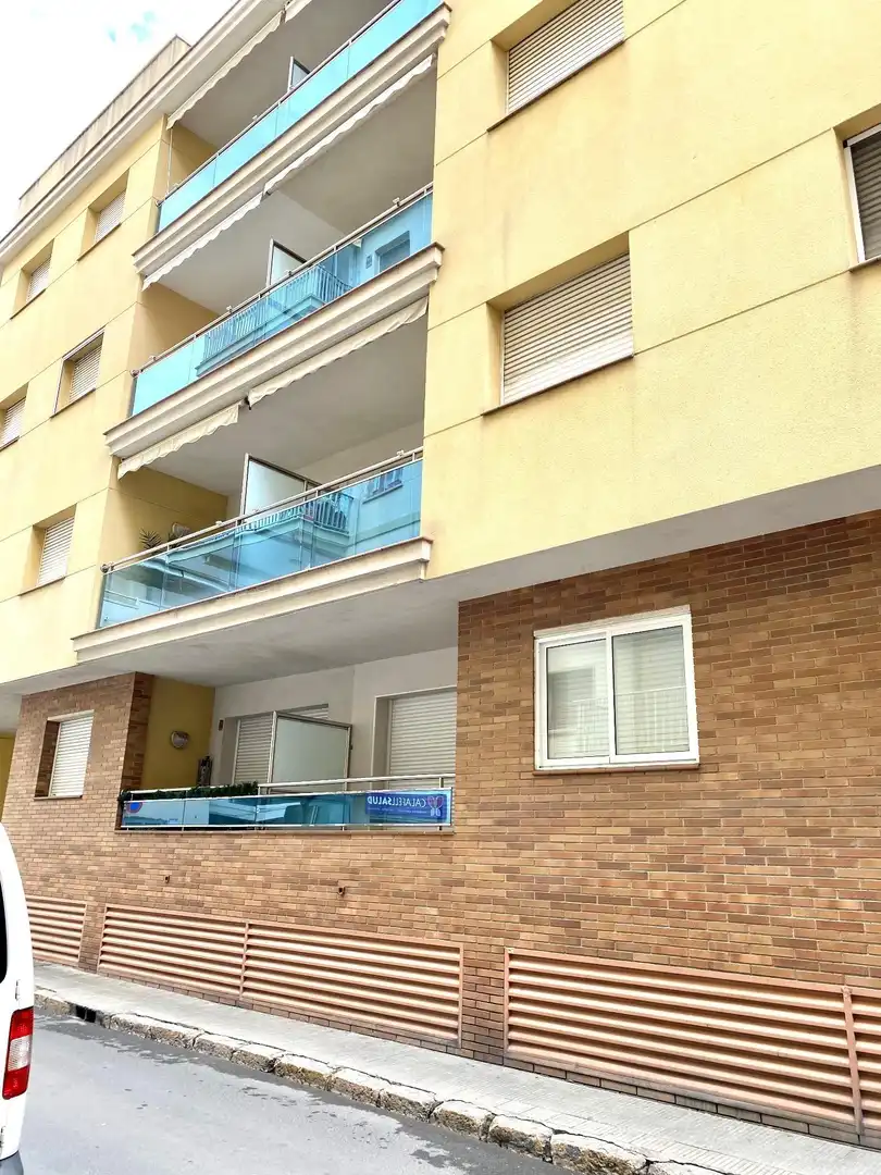 Terrasse von Erdgeschoss zum Verkauf in Calafell mit Terrasse und Balkon