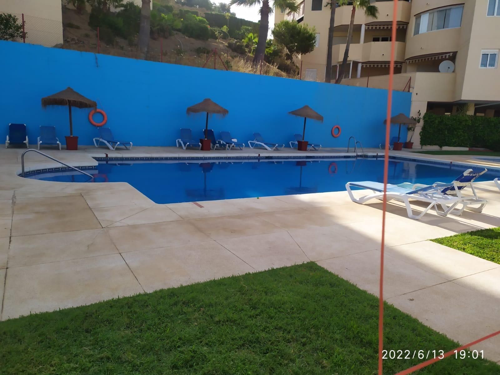 Piscina de Pis de lloguer en Benalmádena amb Aire condicionat, Calefacció i Terrassa