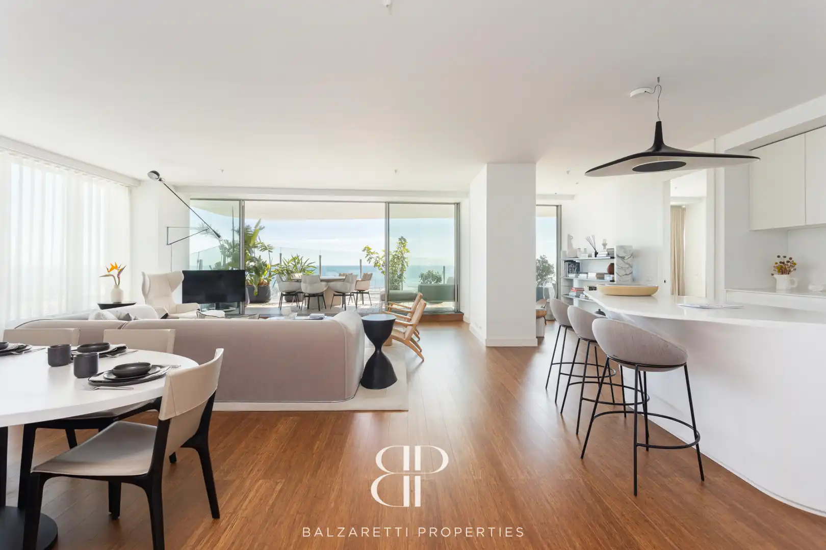 Vista exterior de Àtic en venda en Barcelona amb Aire condicionat, Parquet i Terrassa