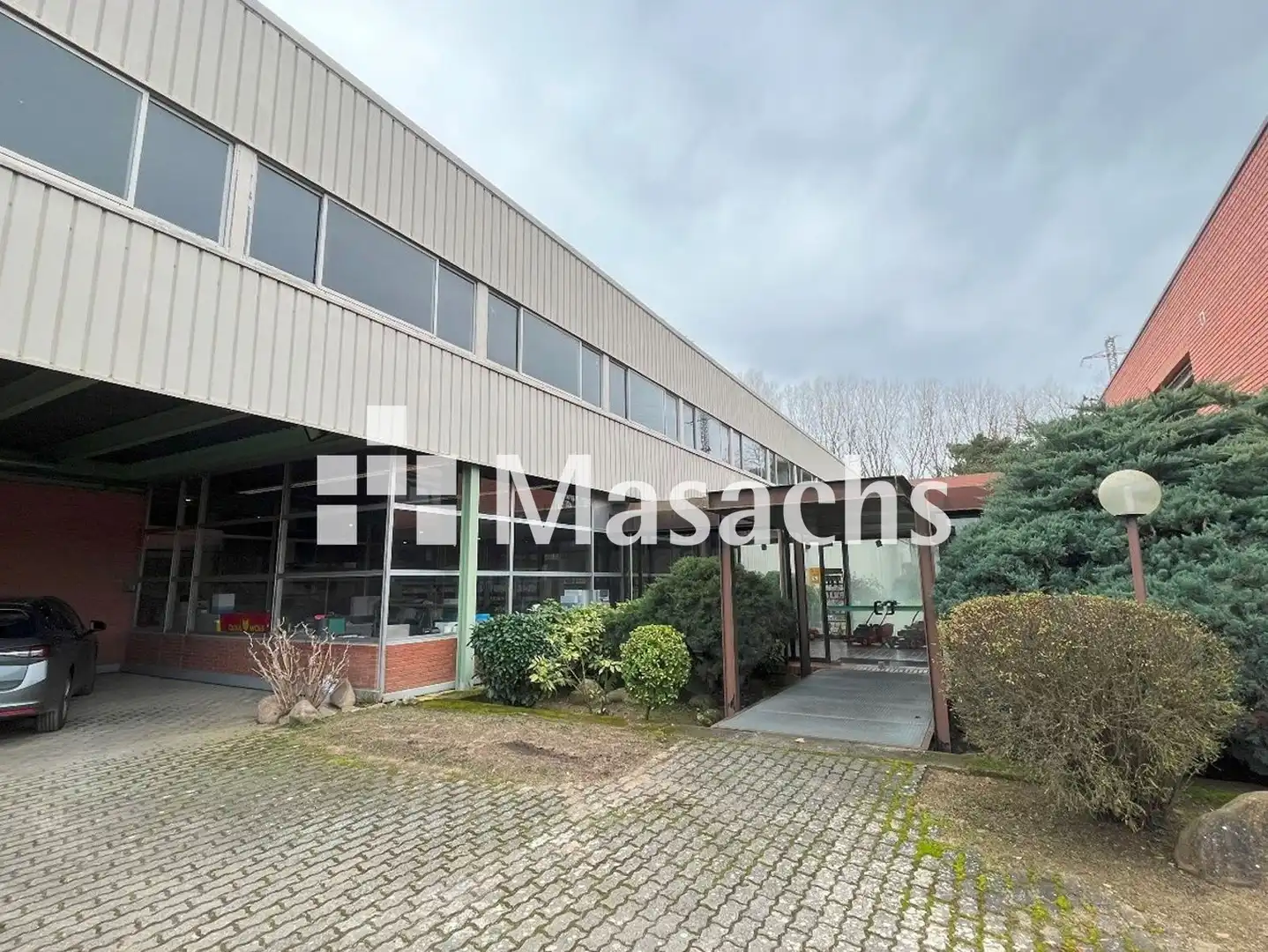 Vista exterior de Nave industrial en venta en Sant Feliu de Buixalleu