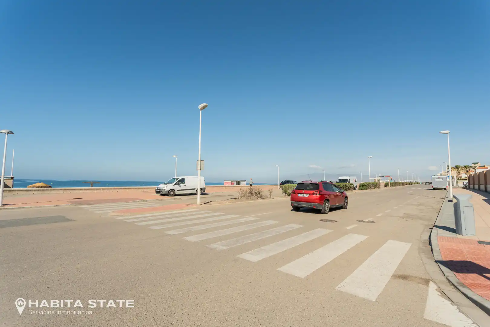 Vista exterior de Apartamento en venta en Almería con Aire acondicionado, Calefacción y Terraza