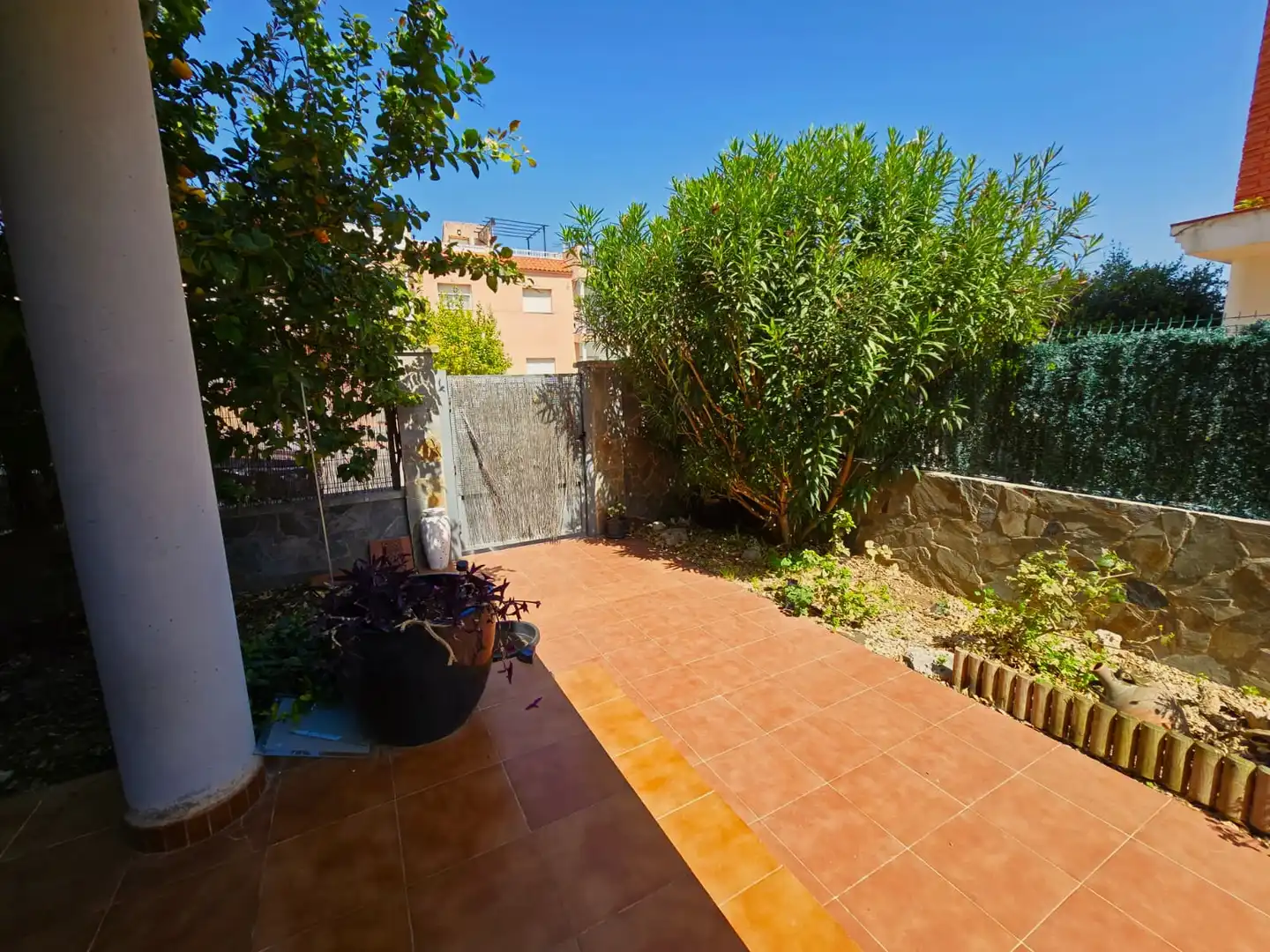 Casa a schiera con terrazza in vendita a Carrer de Farena, imagen 27