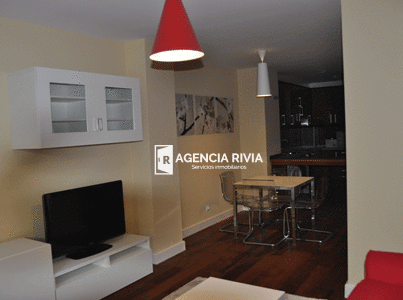 Sala d'estar de Apartament en venda en Oviedo 