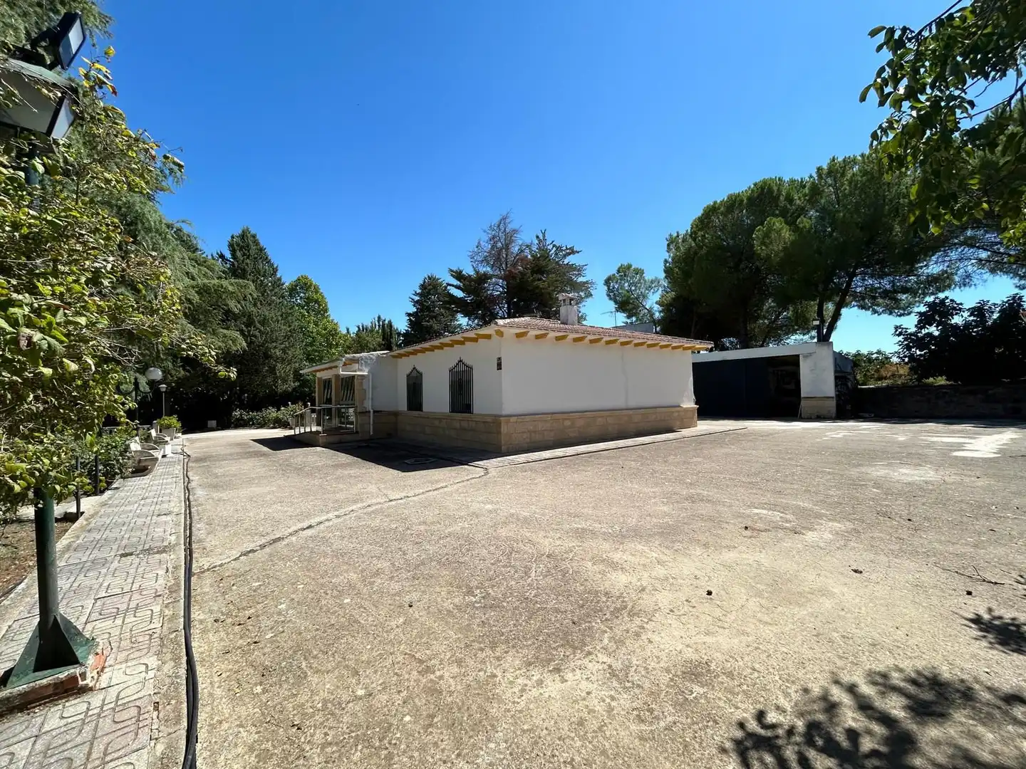 Exterior view of Houses for sale in Alcolea de Calatrava  with Air Conditioner, Heating and Terrace