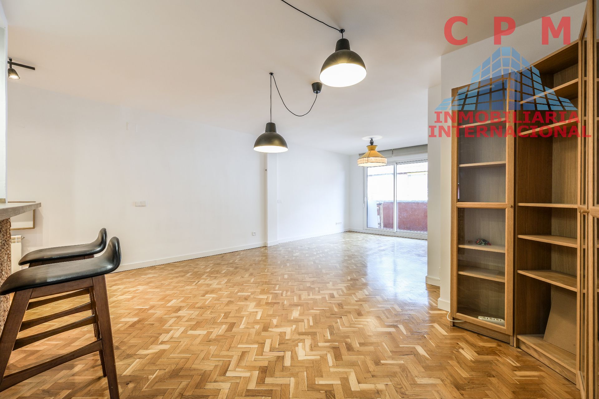 Living room of Flat to rent in Las Rozas de Madrid  with Air Conditioner, Heating and Parquet flooring