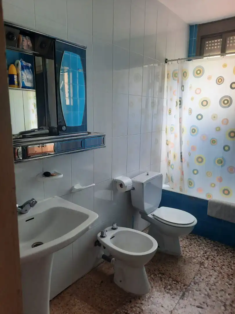 Badezimmer von Country house zum Verkauf in La Puebla de Híjar mit Privatgarten