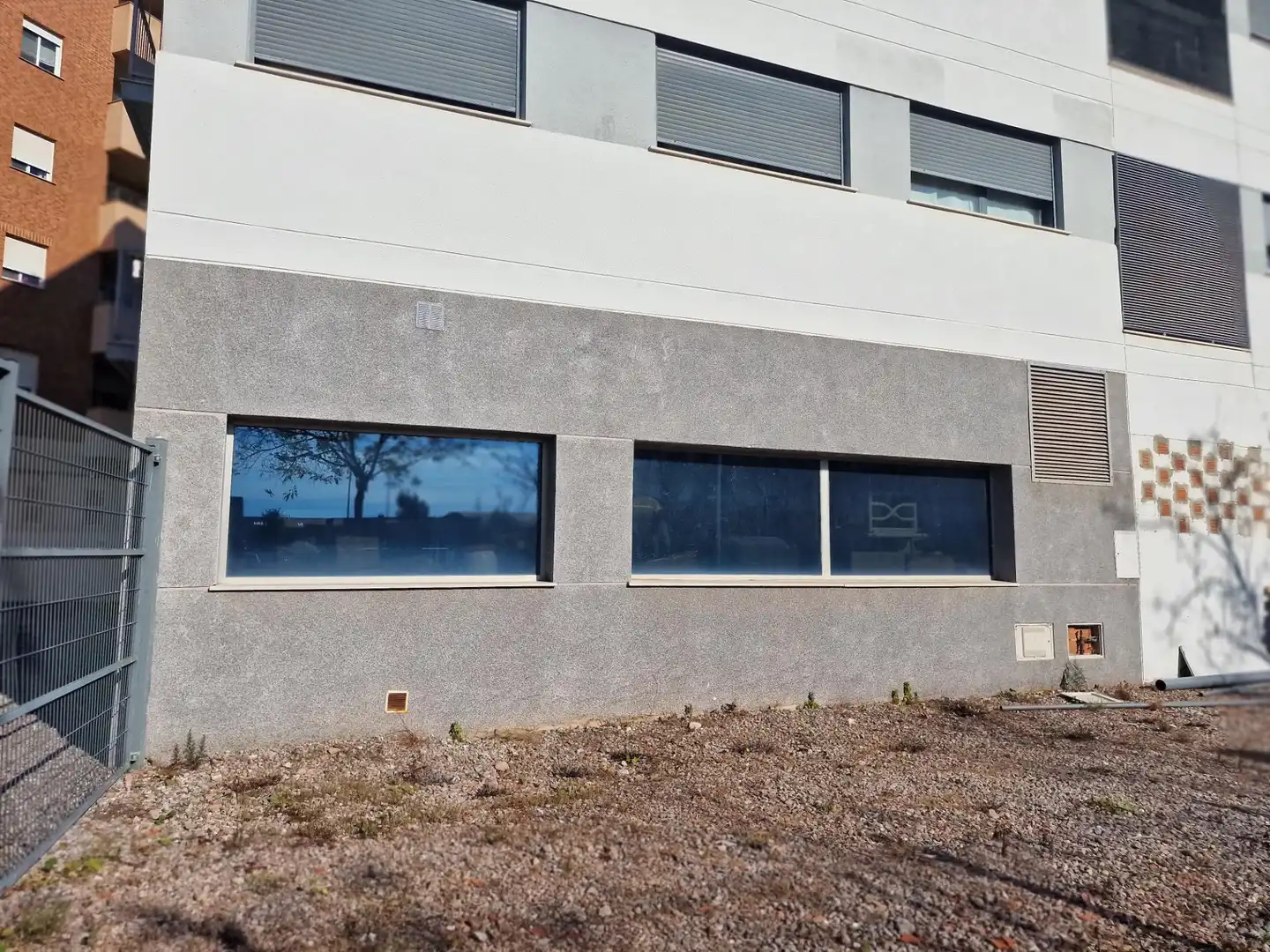 Vista exterior de Local en venta en Castellón de la Plana / Castelló de la Plana con Aire acondicionado