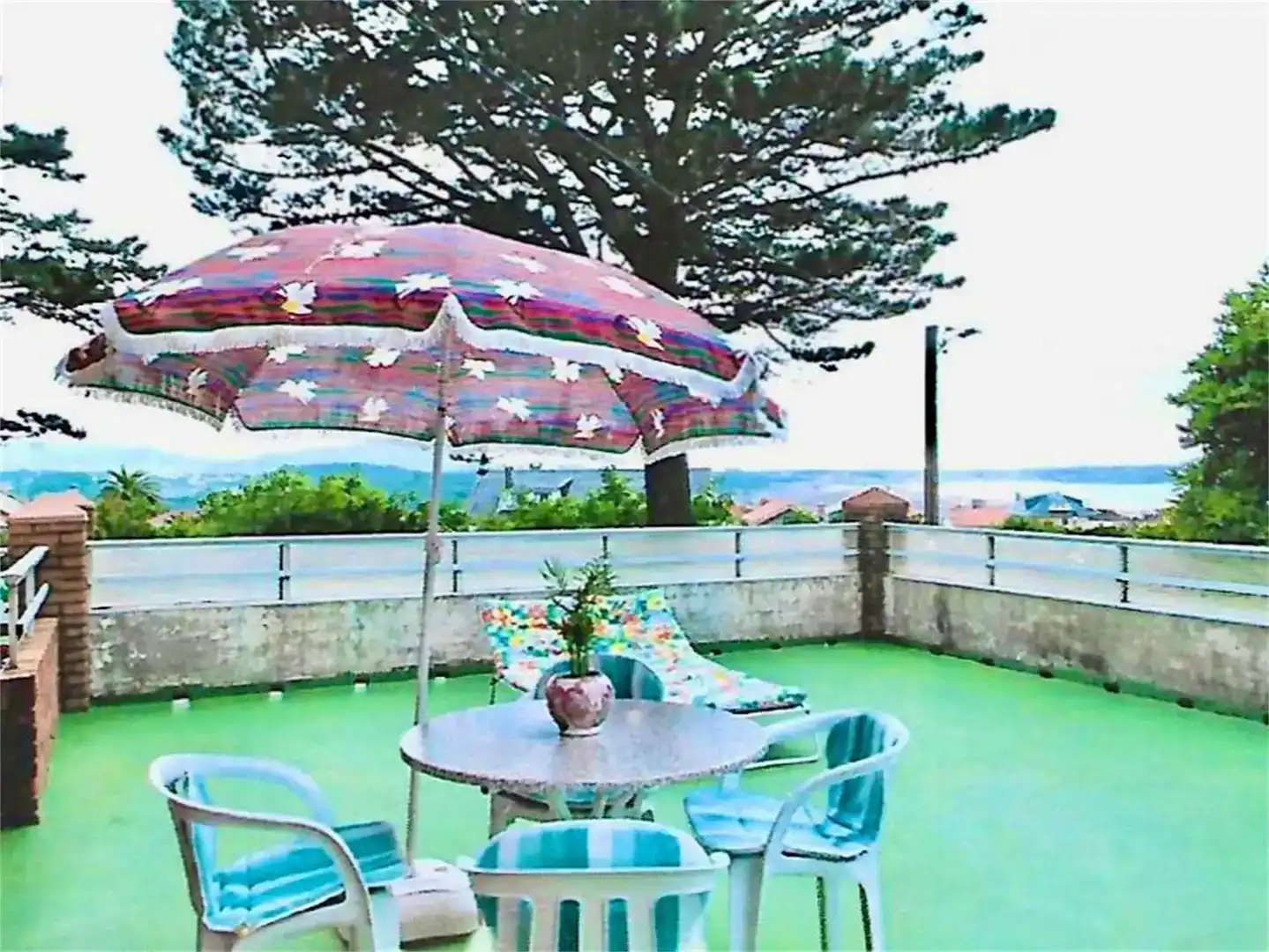 Terrasse von Wohnungen zur Miete in Valdoviño mit Privatgarten, Parkett und Abstellraum