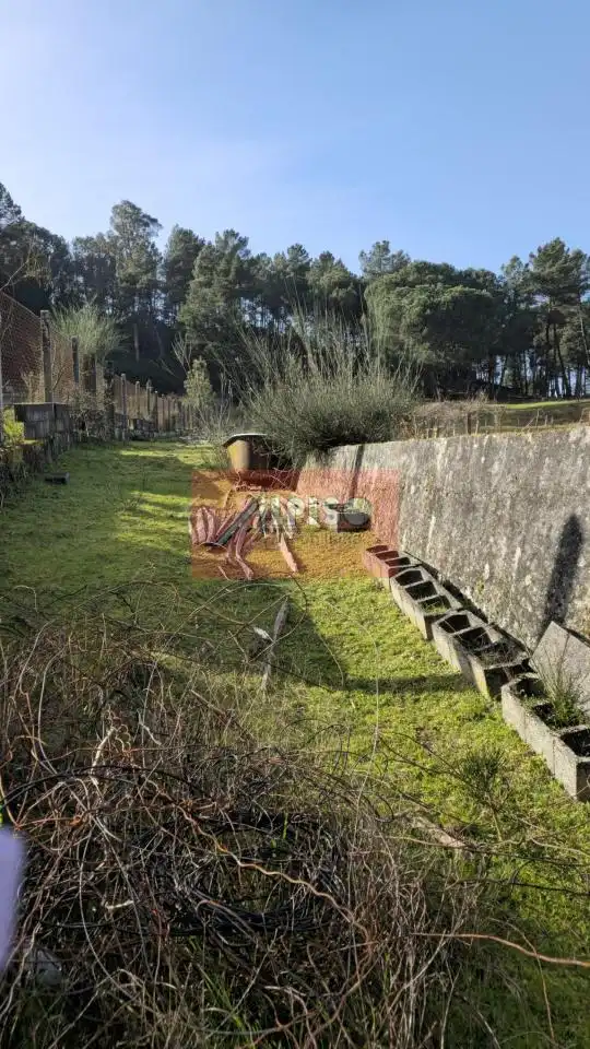Residencial en venta en San Cibrao das Viñas