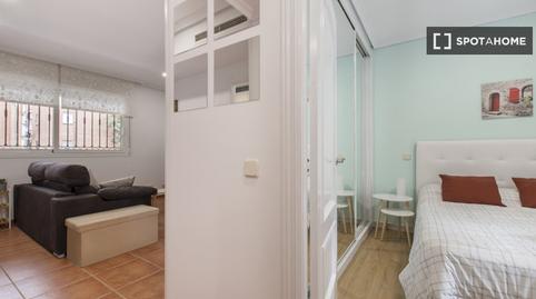 Photo 4 of Apartment to share in Apóstol Santiago,  Madrid Capital
