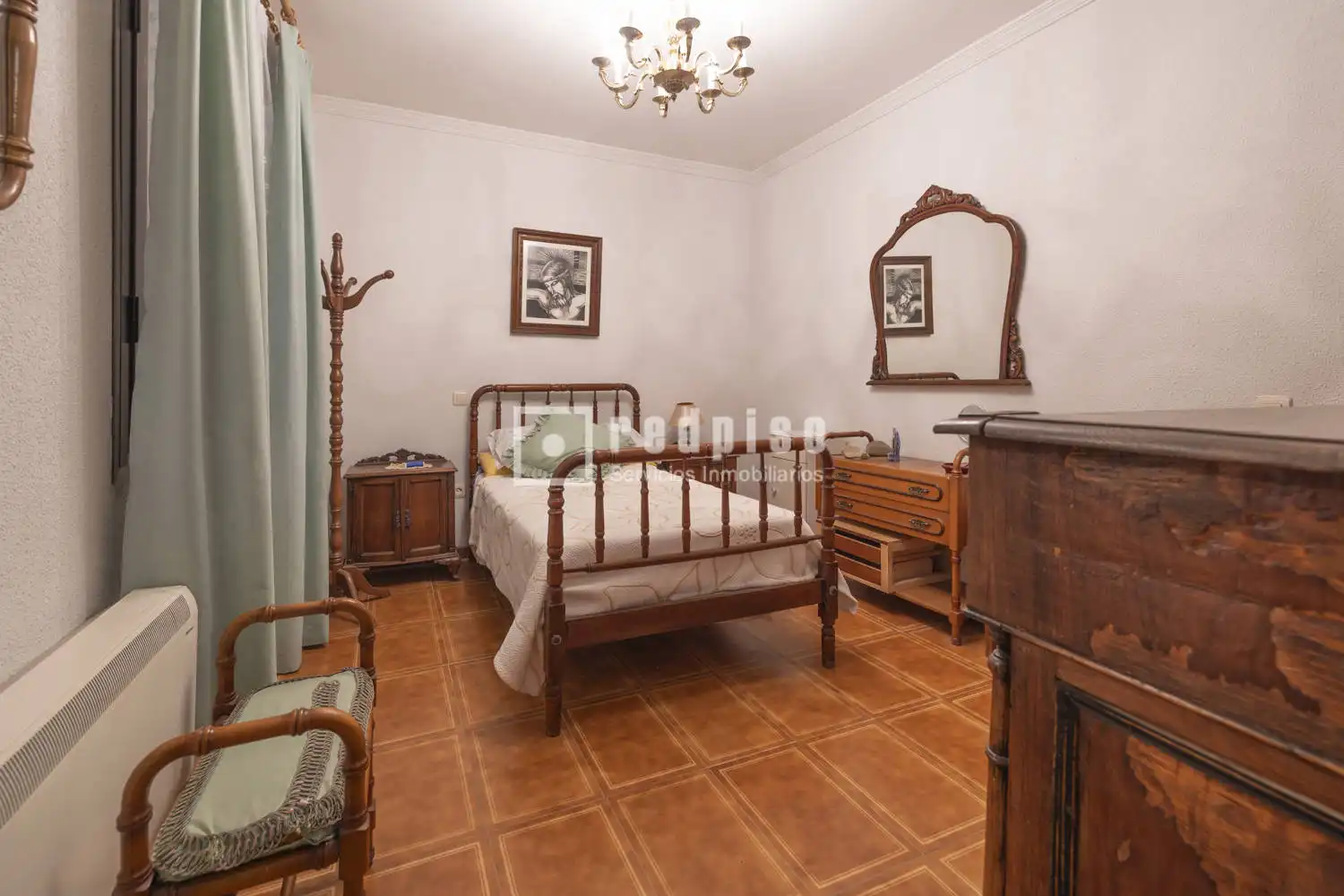 Habitación de Casa o chalet en venta en Noblejas con Calefacción, Jardín privado y Trastero