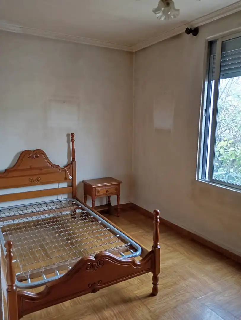 Dormitori de Casa o xalet en venda en Cañizal amb Calefacció i Terrassa