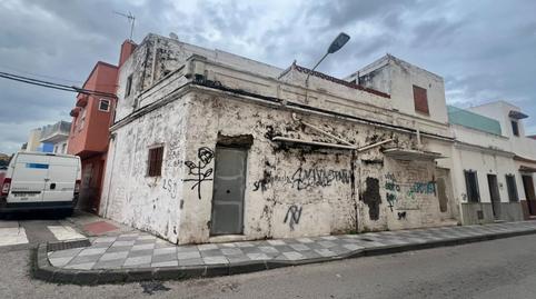 Foto 2 de Casa adosada en venta en  San Francisco, Bajadilla - Fuente Nueva, Algeciras