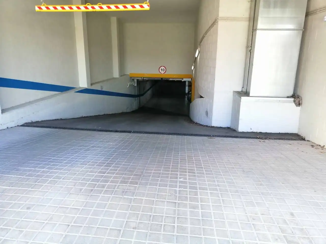 Garage zur Miete in Calle Sant Plàcid, 27, Lledoner